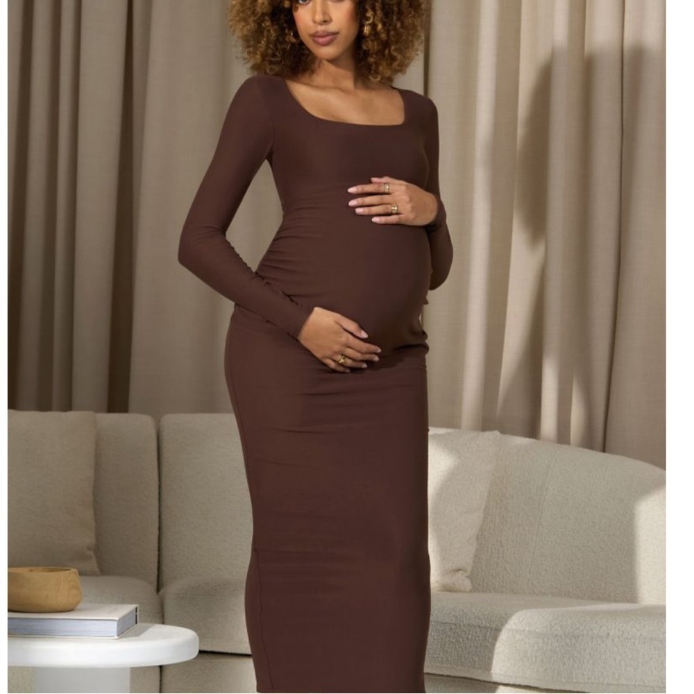 NWT CLUB L LONDON Leonora Chocolate Brown Square-Neck Split Maternity Dress 4